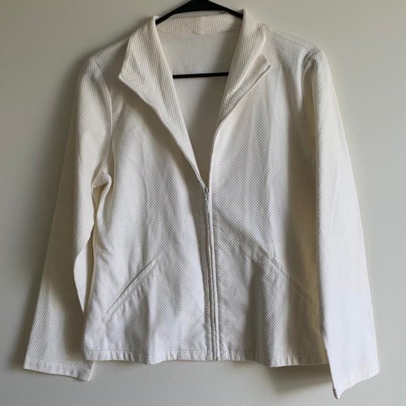 Jackets & Blazers - Women's Lightweight White Waffle Blazer